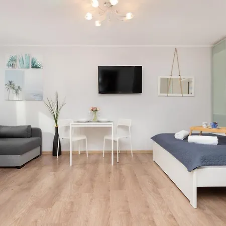 Srodmiescie Studio Zygmunta Augusta By Renters Apartment Gdynia